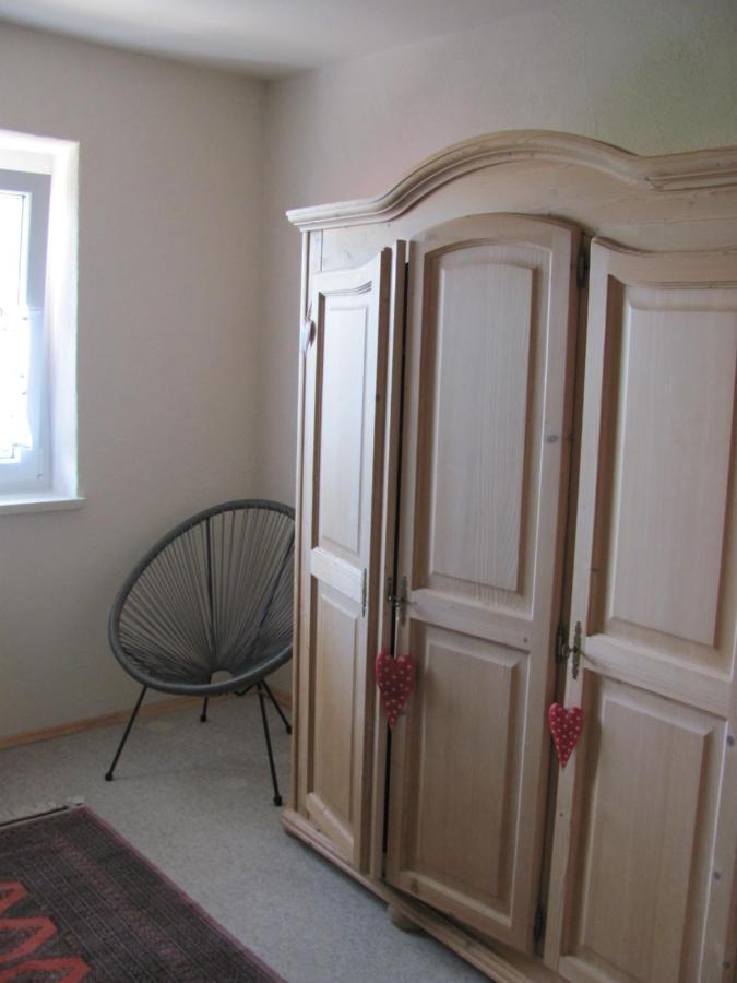 #2 Ruhiges Gemuetliches Ferienzimmer Mit 2 Einzelbetten Gemeinschaftsbad W-Lan Airport Nah Late Night Check In Haus Nr 9,5 Trunkelsberg 外观 照片